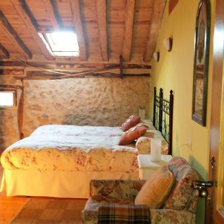 Casa Rural Calle Real Bed and Breakfast Torremocha de Ayllón Eksteriør billede
