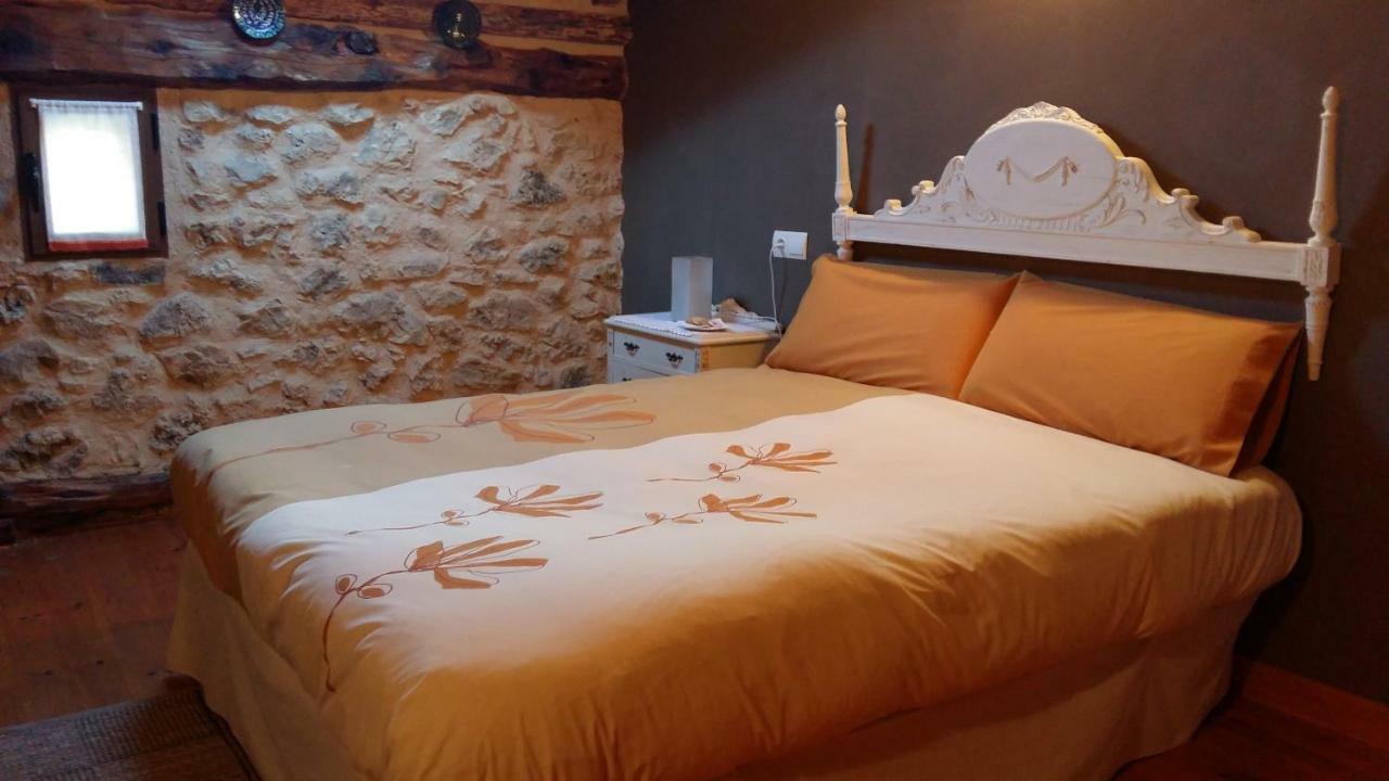 Casa Rural Calle Real Bed and Breakfast Torremocha de Ayllón Eksteriør billede