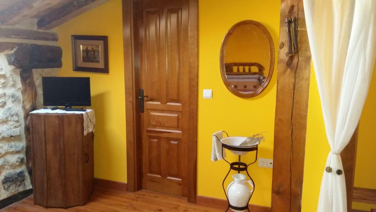 Casa Rural Calle Real Bed and Breakfast Torremocha de Ayllón Eksteriør billede